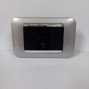 DIMMER NEGRO DUET PLACA PLATA RIBETE PLATA.